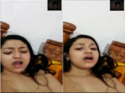Horny Desi Girl Show Boobs and Fingering Part 2